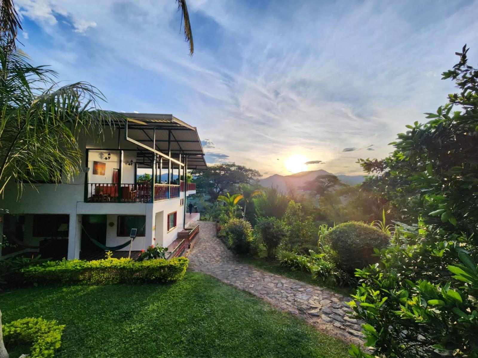 Ecohotel Monteverde ลาเบกา ภายนอก รูปภาพ